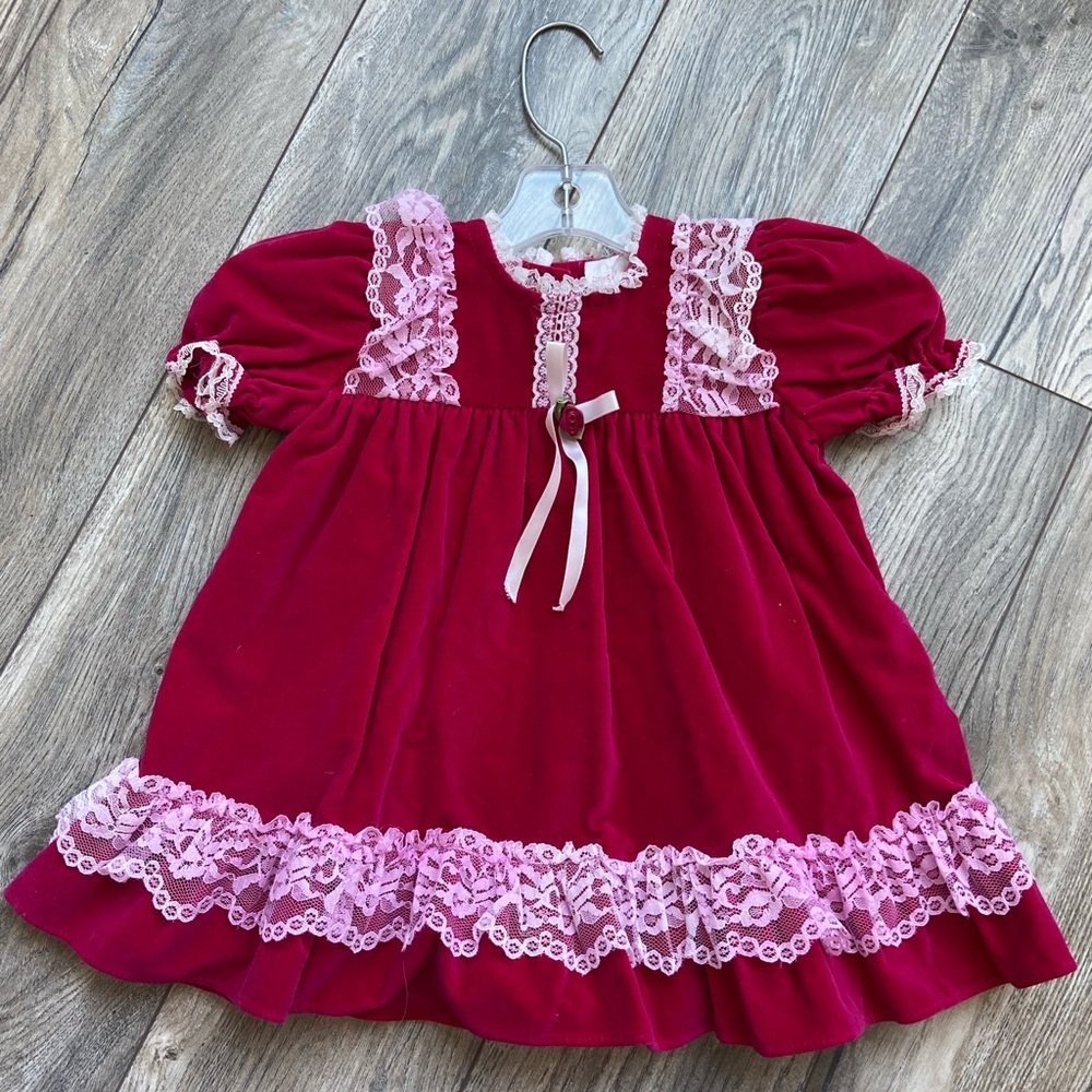 ❤️4 for $25❤️ Pink vintage dress‎ size 24 months